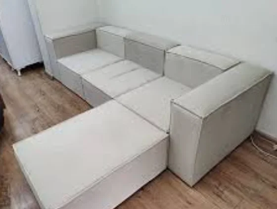 Soft Modular Sofa 3 Modules and ottoman Reference