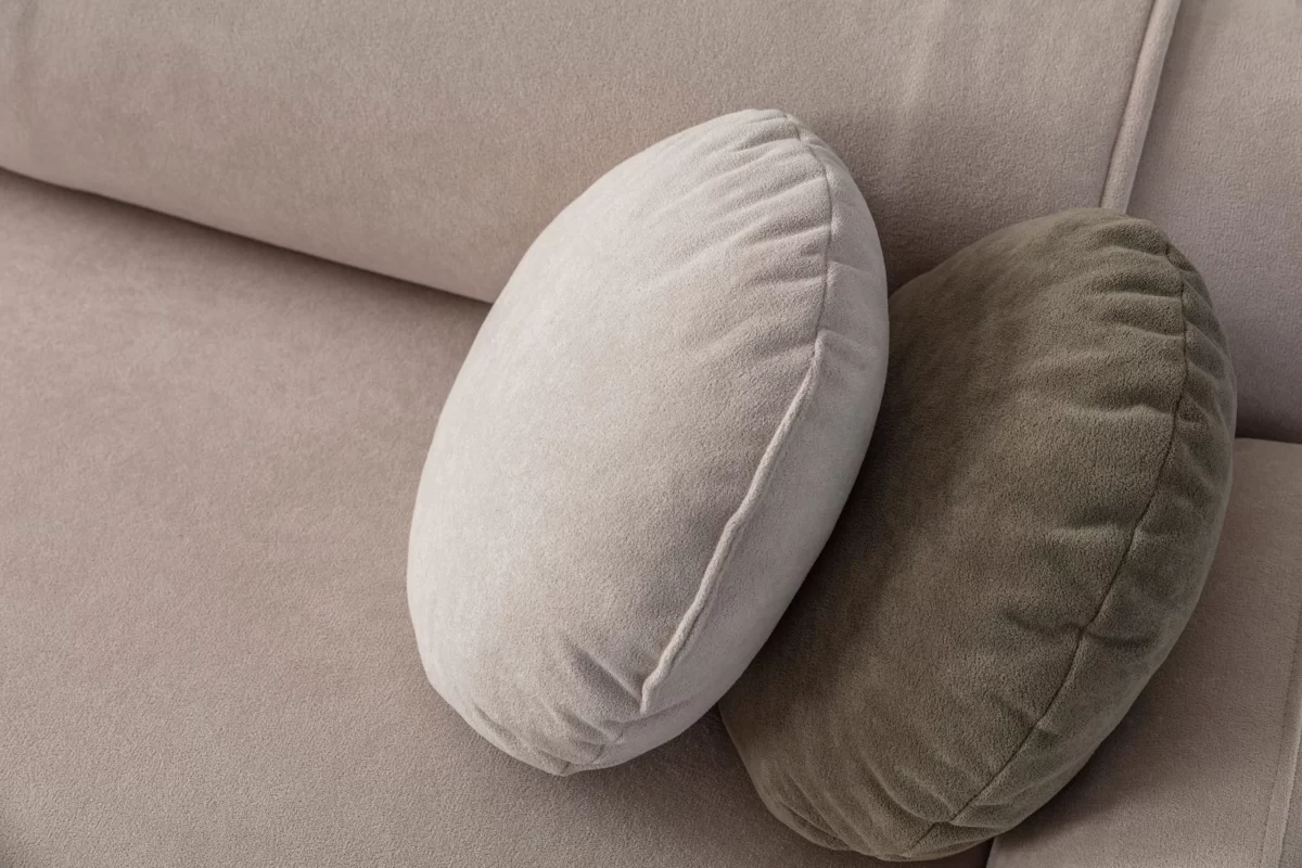 Amore Sofa - Image 11