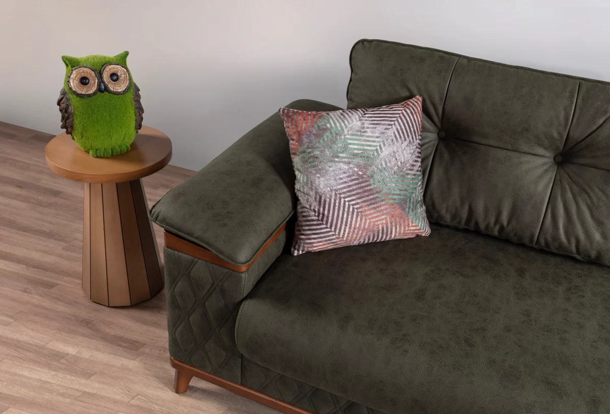 Montreal Sofa - Image 11