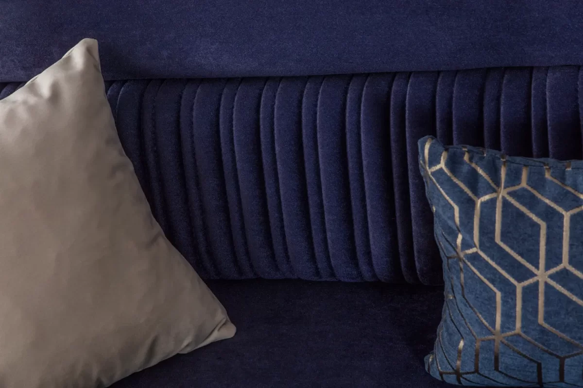 Sapphira Sofa - Image 7