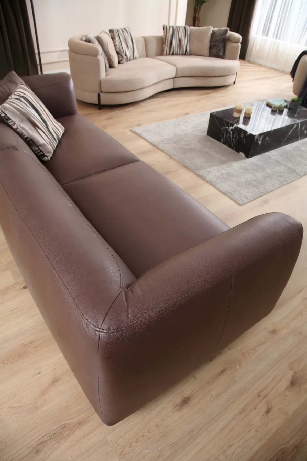 Lisbon Sofa Set - Image 17