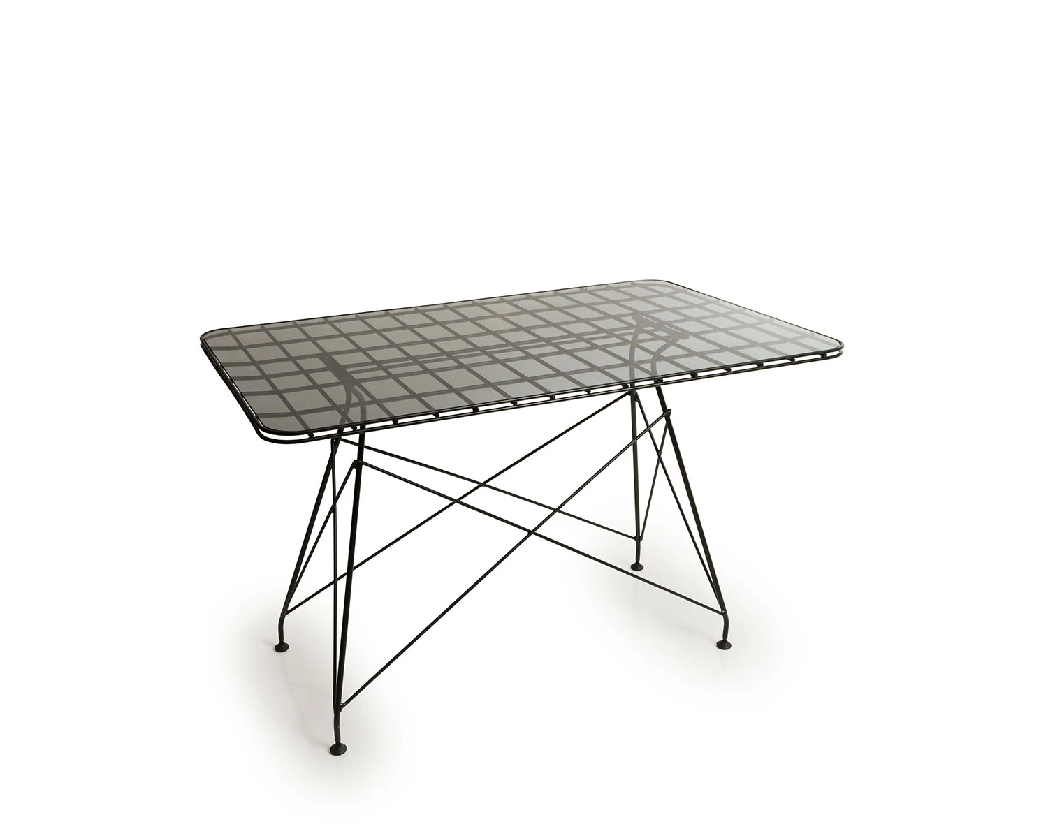 Chord Table - SofaTurkey Modern & Contemporary table Luxury table cafe table restaurant table Stylish, modern, and elegant table for hotels, cafes, and restaurants.