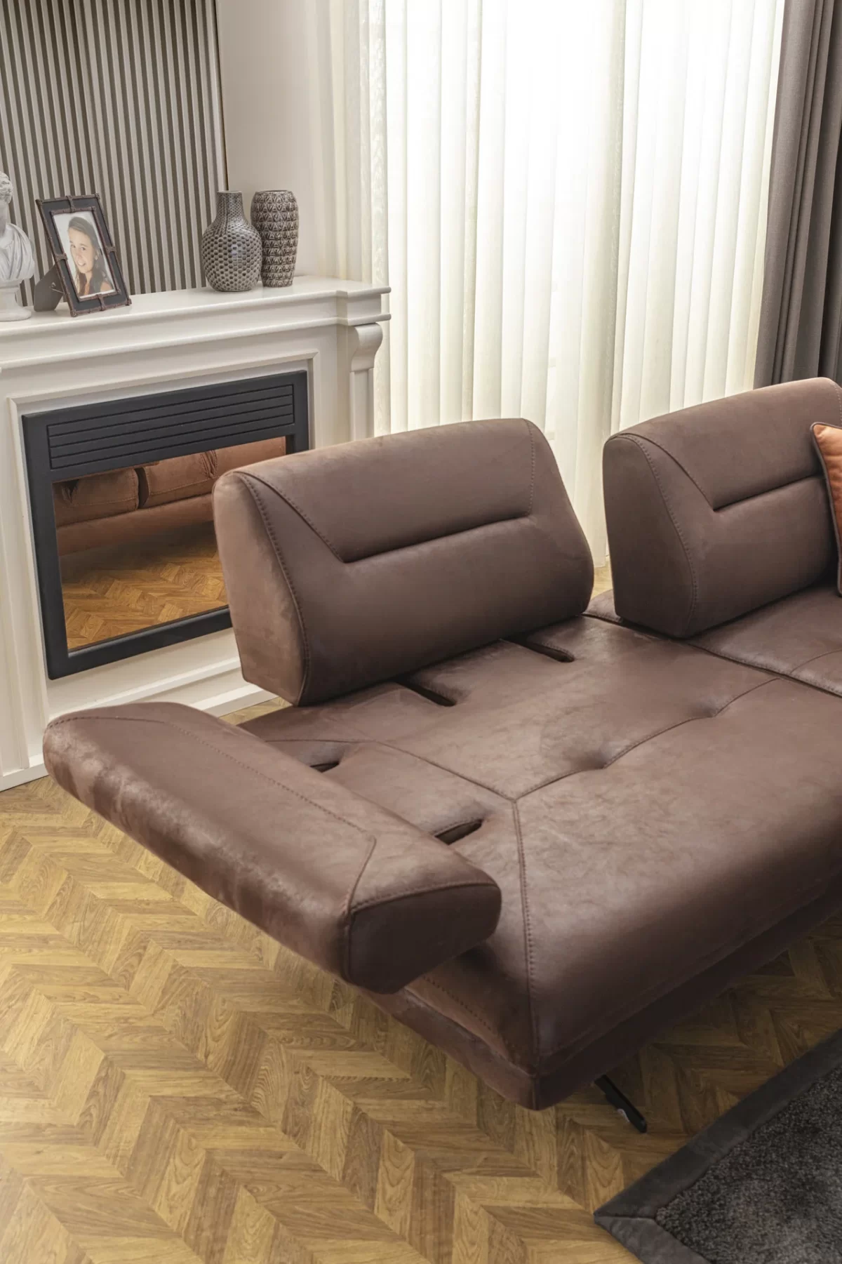 Kusha Sofa Set - Image 25