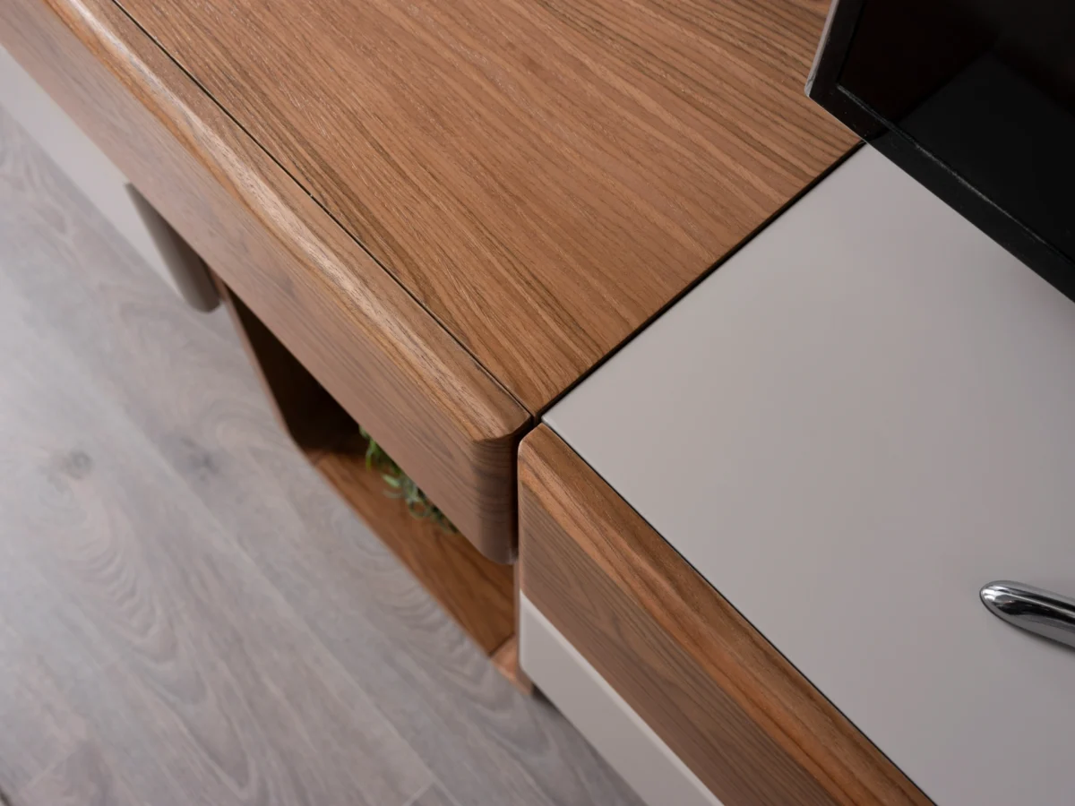The Milan Modern TV Console Unit is designed for those who appreciate the beauty of contemporary minimalism. Reflecting the organic curves and refined materials found in the Milan collection, this piece serves as the perfect focal point for your living room.