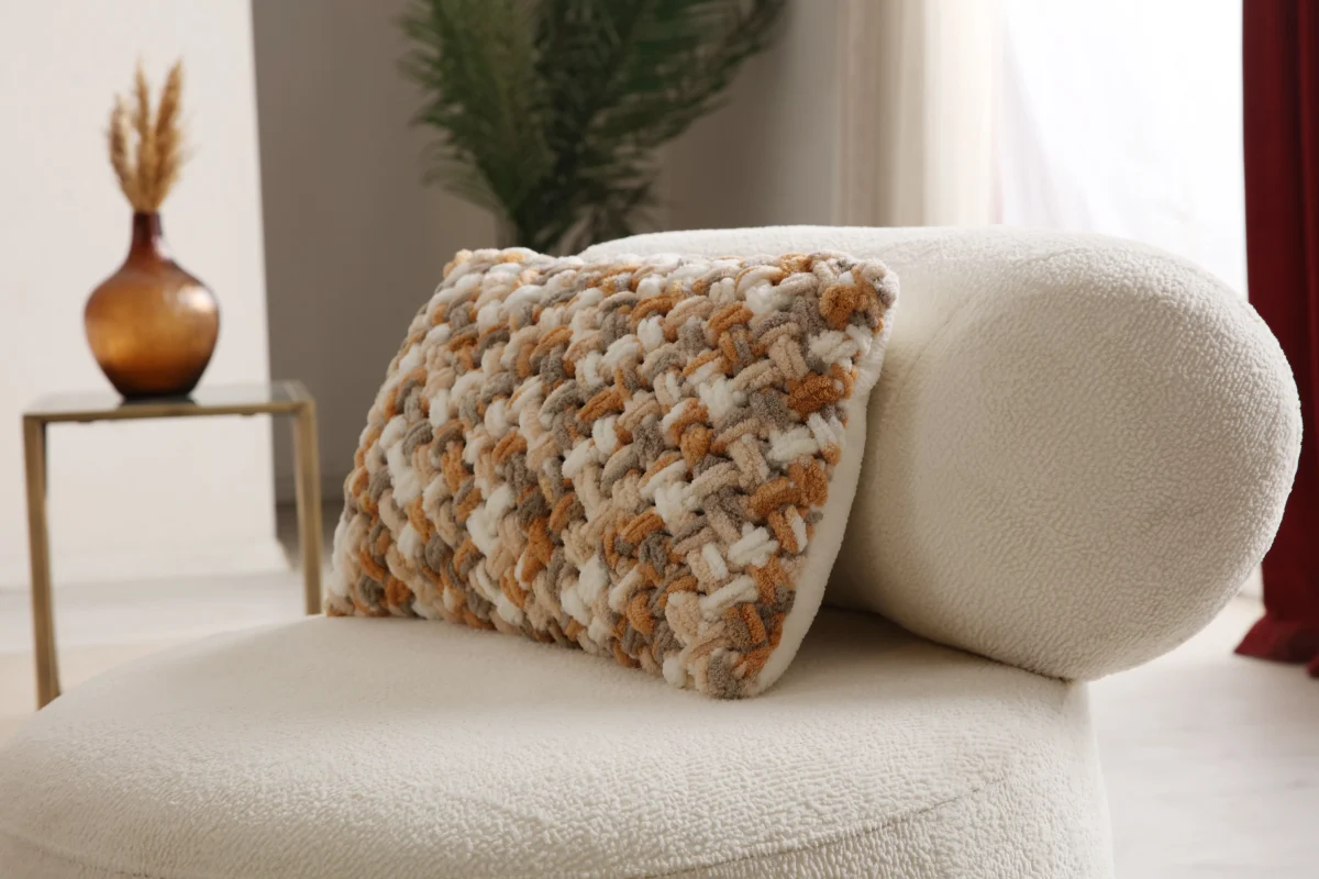 Rumi Sofa Set - Image 10