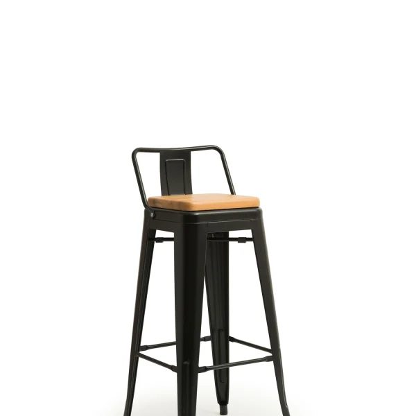 Stylish, modern, and elegant chair for hotels, cafes, and restaurants.