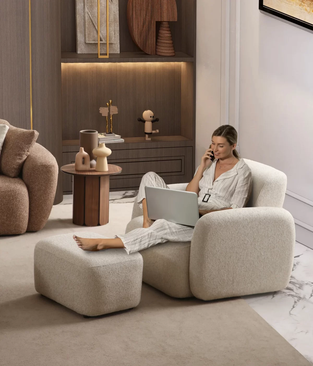 Alyna Armchair - Image 2