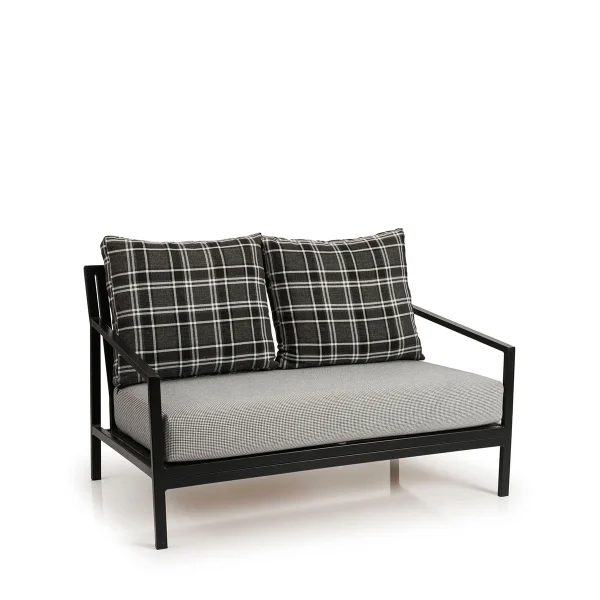 Stylish, modern, and elegant benches for hotels, cafes, and restaurants.