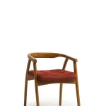 Stilska, moderna i elegantna stolica za hotele, kafiće i restorane.