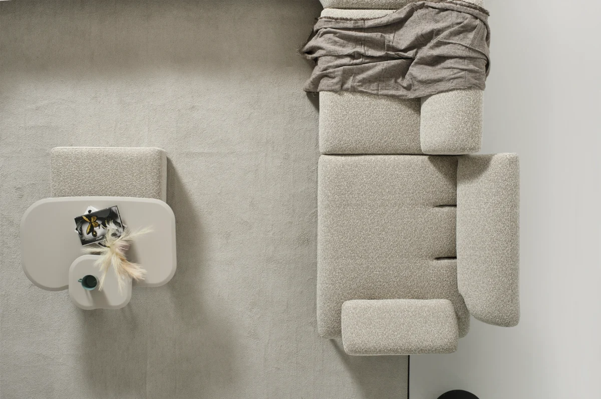 The Bolis Corner Sofa redefines the modern living space. With its unique texture and fabric, it offers a sophisticated modular solution for contemporary European homes.