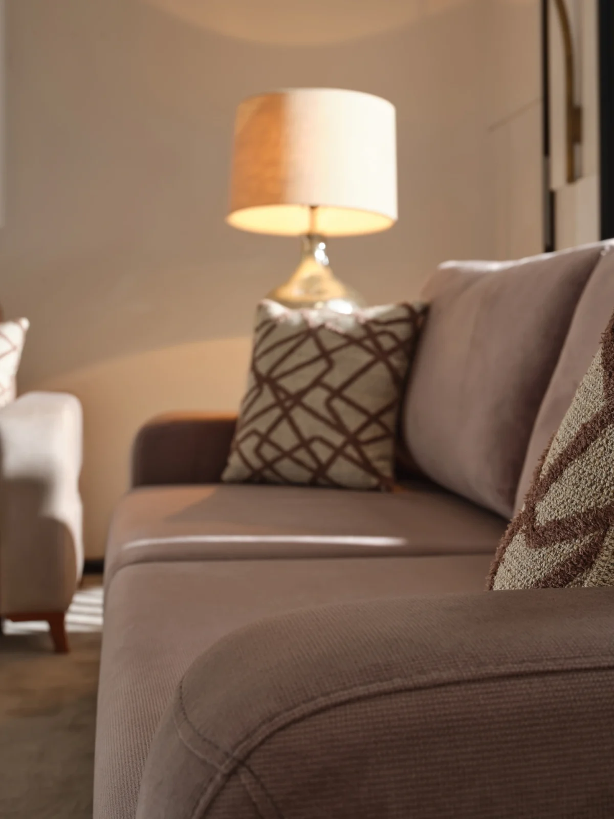 Bria Sofa - Image 12