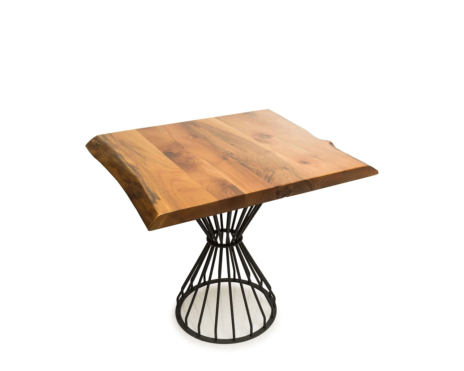 Miško stalas - SofaTurkey Modernus ir šiuolaikinis stalas Prabangus stalas kavinės stalas restorano stalas Stilingas, modernus ir elegantiškas stalas viešbučiams, kavinėms ir restoranams.