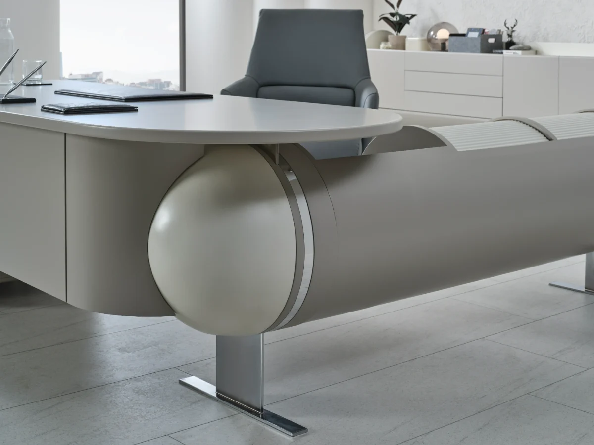 The Freya Office Set combines organic curves with professional elegance. It's a complete, futuristic solution for modern executives who value both avant-garde style and ergonomic comfort.