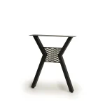 Pied de table élégant, moderne et raffiné pour hôtels, cafés et restaurants.