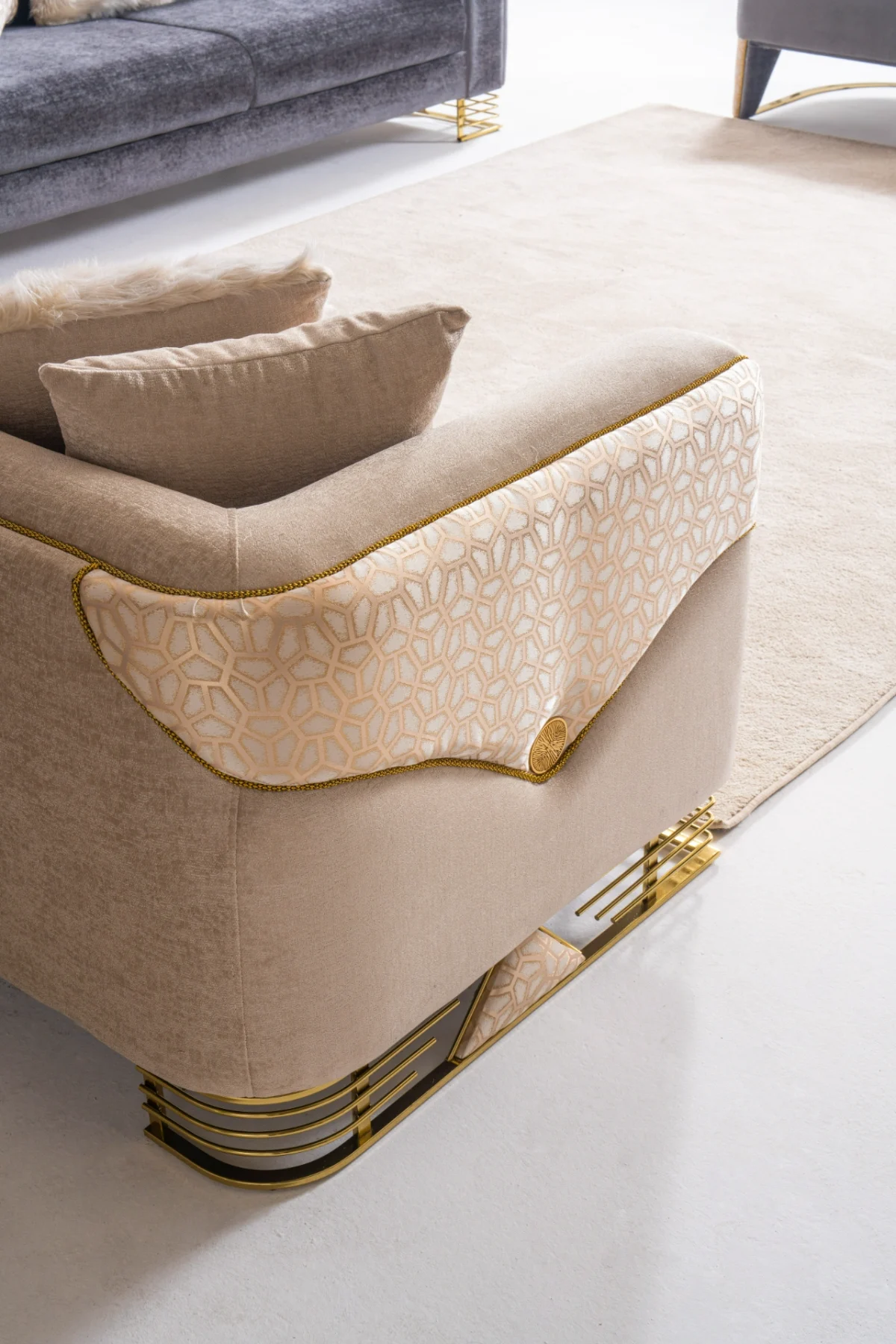 Luxia Sofa Set - Image 18