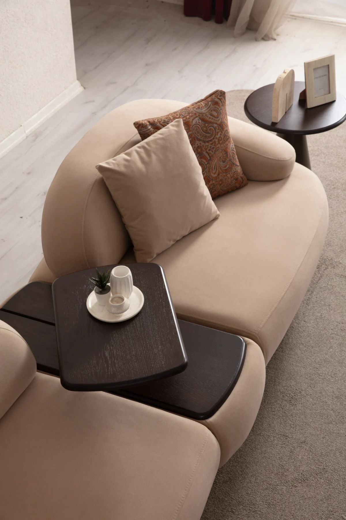 Tolia Sofa (With Mid. Wooden Module) - Image 6