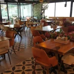 Uploft Cafe