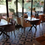 Uploft Cafe